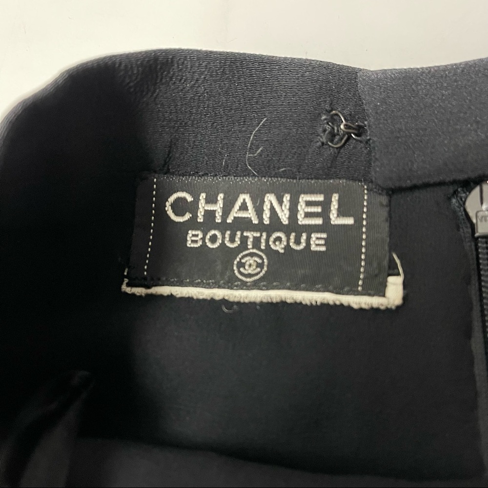 CHANEL Vintage Silk Mini Skirt - Picture 2 of 6